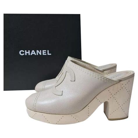 sabot chanel 2022|CHANEL.